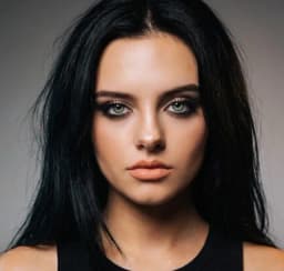 Jessie Murphy — AI character avatar